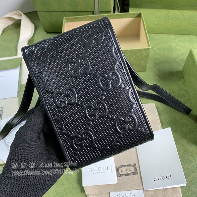 Gucci男包 古驰GG压花翻盖手机包 Gucci单肩斜挎包 625571  gdj1674
